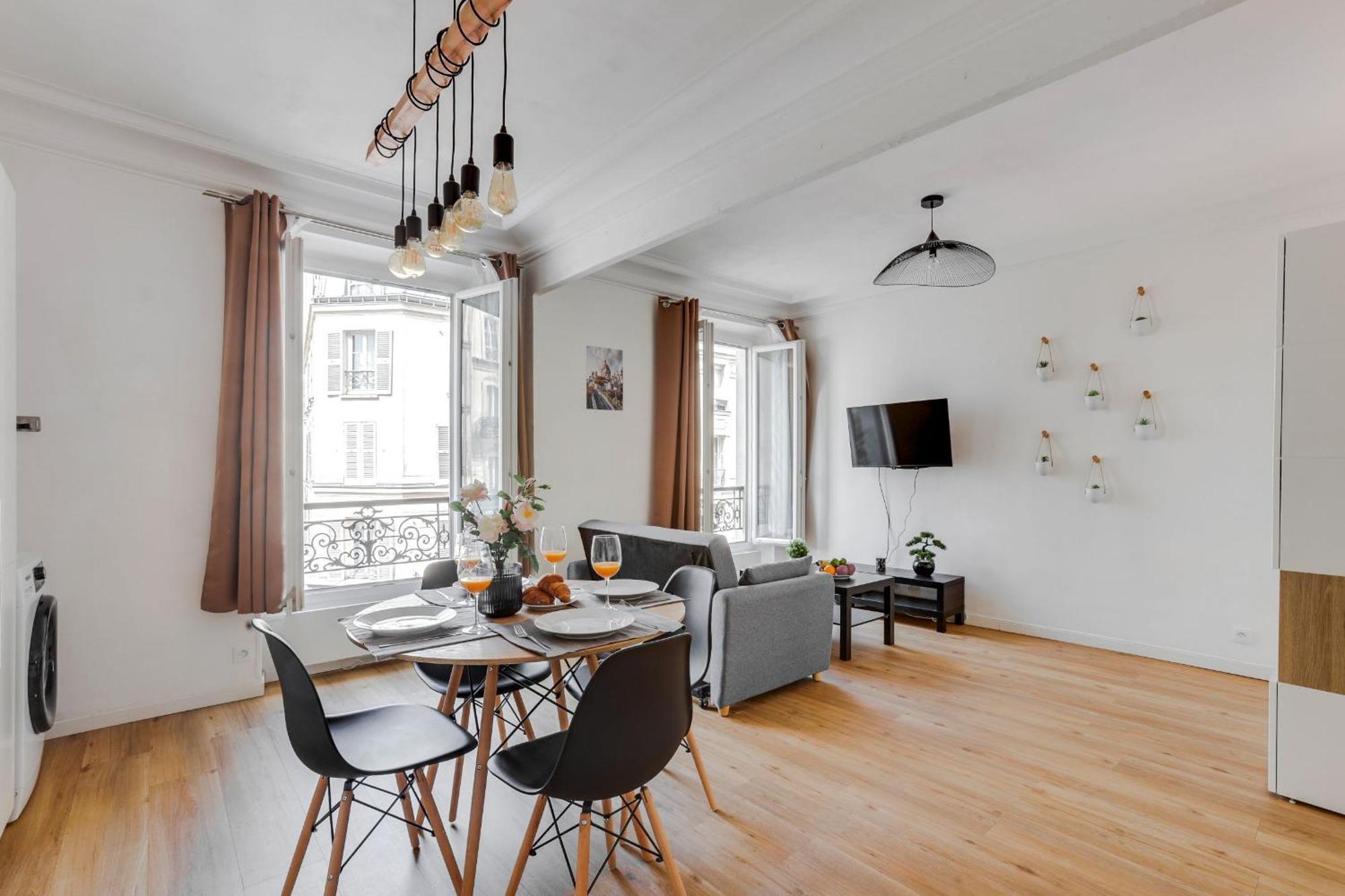 Montmartre & Sacre-Coeur - 2Br - Cityapartmentstay Paris Exteriör bild